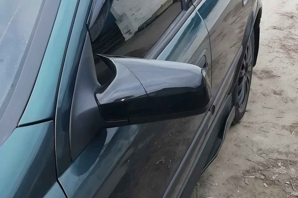 Накладки на дзеркала BMW-style (2 шт) для Opel Astra G classic 1998-2012 рр