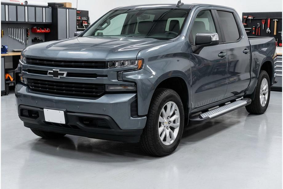 Chevrolet Silverado 2019- гг. Боковые пороги Allmond Grey (2 шт., алюминий) Image