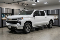 Chevrolet Silverado 2019- гг. Боковые Подножки Tayga Black (2 шт., Алюминий) фото 1