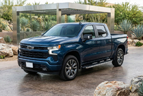 Chevrolet Silverado 2019- гг. Боковые Подножки BlackLine (2 шт., Алюминий) фото 1