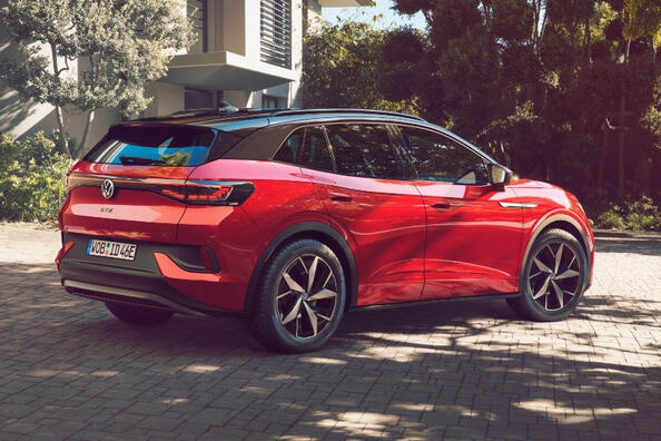 Volkswagen ID.4 GTX: заряженный электрический кроссовер фото 4