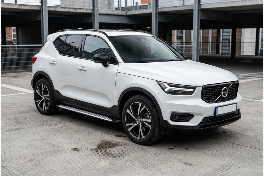 Volvo XC40 2018- гг. Боковые Подножки Shining V1 (2 шт., Алюминий) Фото 1