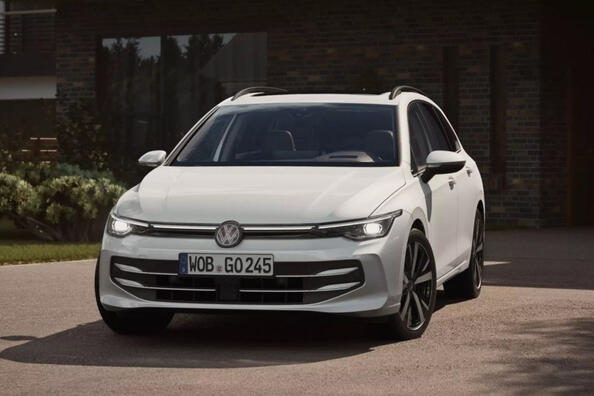 Volkswagen Golf Variant 8 поколения: практичный и стильный универсал.