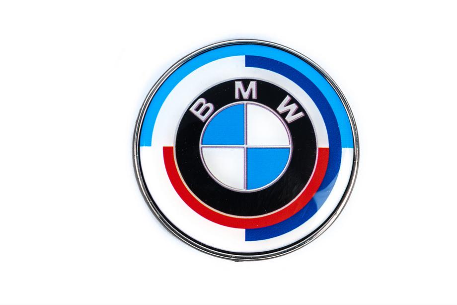 BMW 5 серия E39 1996-2003 гг. Юбилейный эмблема 78мм (задний) Фото 2