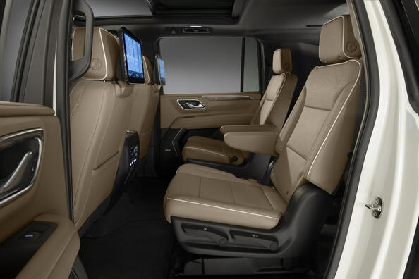 Chevrolet Suburban: легендарный внедорожник двенадцатого поколения фото 7