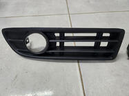 Volkswagen Bora 1998-2004 гг. Крепление Противотуманных Фар фото 1