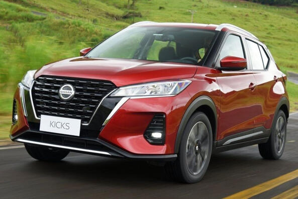 Обзор обновленного городского кроссовера Nissan Kicks