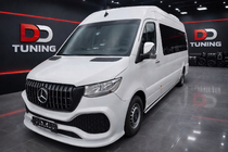 Mercedes Sprinter W907/W910 2018- гг. Передний бампер с решеткой ABS (грунтованный под покраску) фото 1