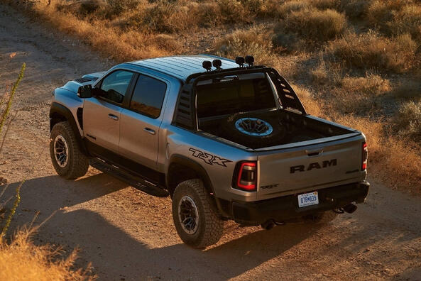 Ram 1500 TRX: обзор высокопроизводительного полноприводного пикапа фото 5