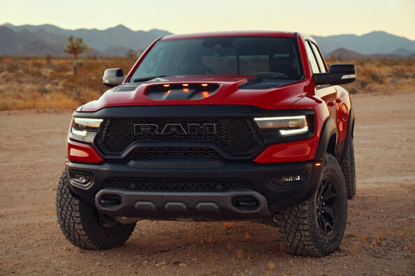 Ram 1500 TRX: обзор высокопроизводительного полноприводного пикапа фото 2
