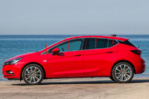 Opel Astra K 2016-2021 гг. Окантовка окон (HB) (8 шт, нержавейка) фото 1