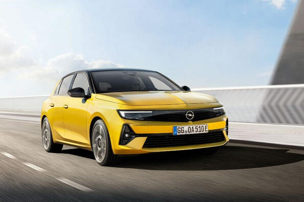 Обзор компактного хэтчбека Opel Astra шестого поколения
