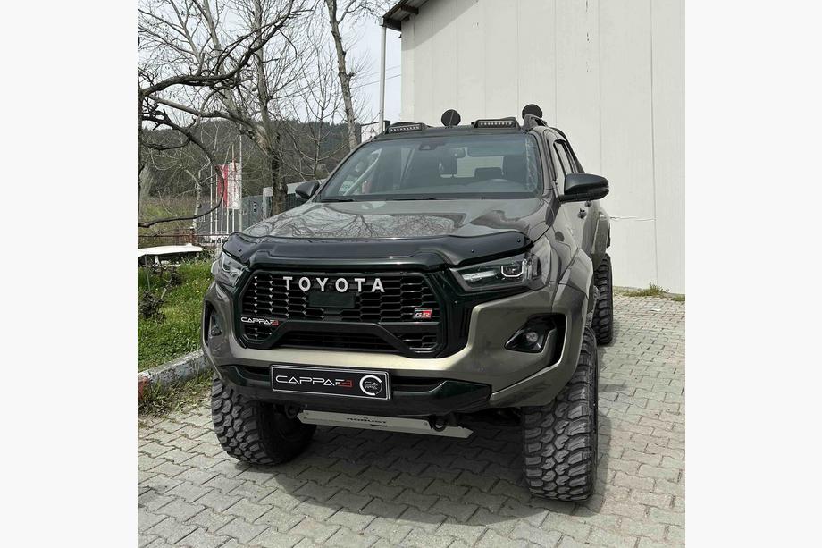Toyota Hilux 2015- гг. Дефлектор капота (2020+, EuroCap) Фото 2