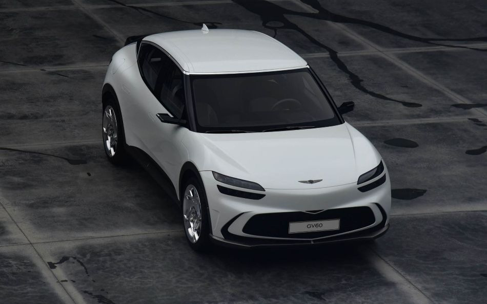 Genesis GV60: обзор роскошного электромобиля