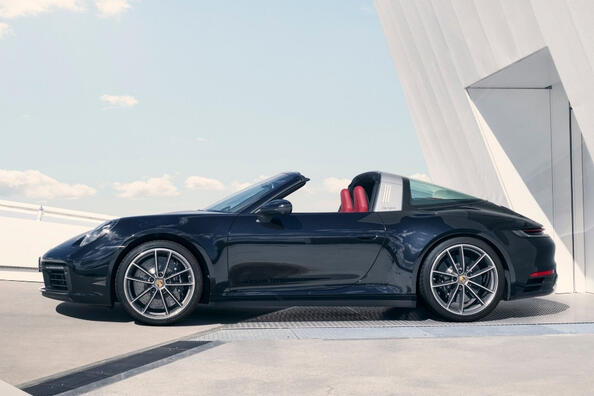 Обзор родстера Porsche 911 Targa
