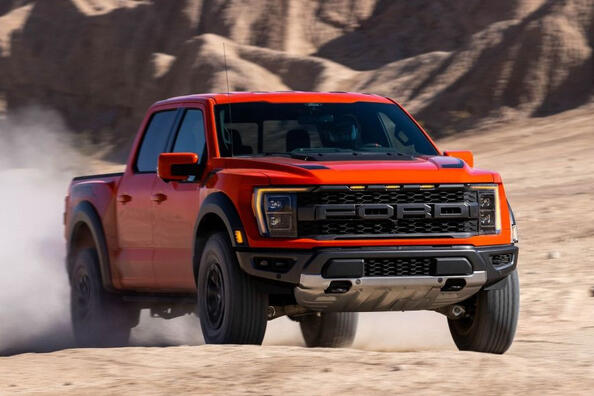 Ford F-150 Raptor: пикап, покоряющий бездорожье фото 4