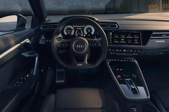 Audi S3 Sportback 2024: обновленный заряженный хэтчбек фото 5