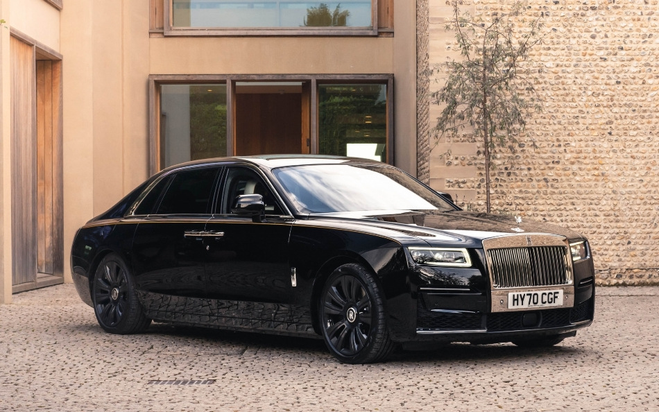 Rolls-Royce Ghost II поколения: воплощение роскоши и совершенства