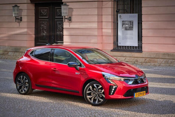 Mitsubishi Colt: обзор седьмого поколения хэтчбека