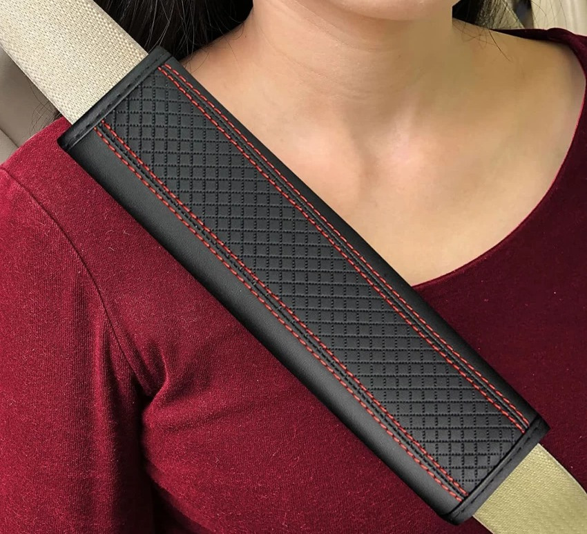 Зачем нужен чехол на ремень безопасности?