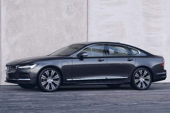 Обзор обновленного премиального седана Volvo S90