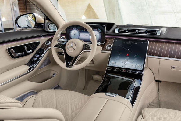 Mercedes-Maybach S-Class II поколение: обзор роскошного седана фото 6