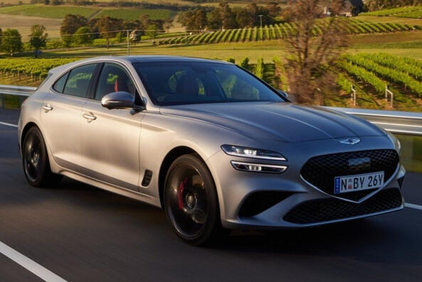 Genesis G70 Shooting Brake: обзор элегантного универсала фото 2