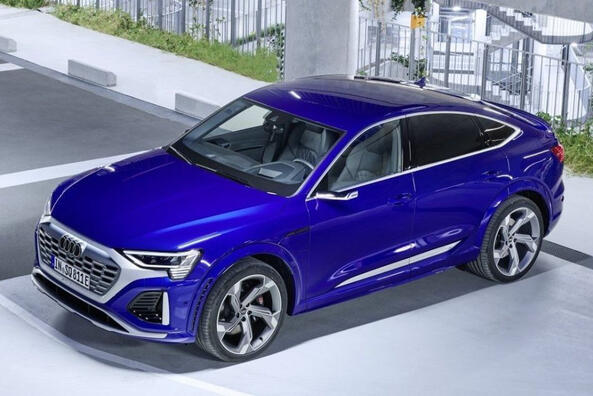 Audi SQ8 Sportback e-tron: обзор роскошного электро-кроссовера