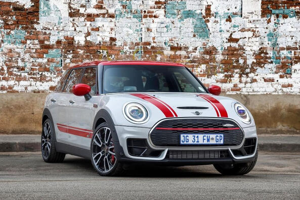Обзор высокопроизводительного универсала MINI John Cooper Works Clubman