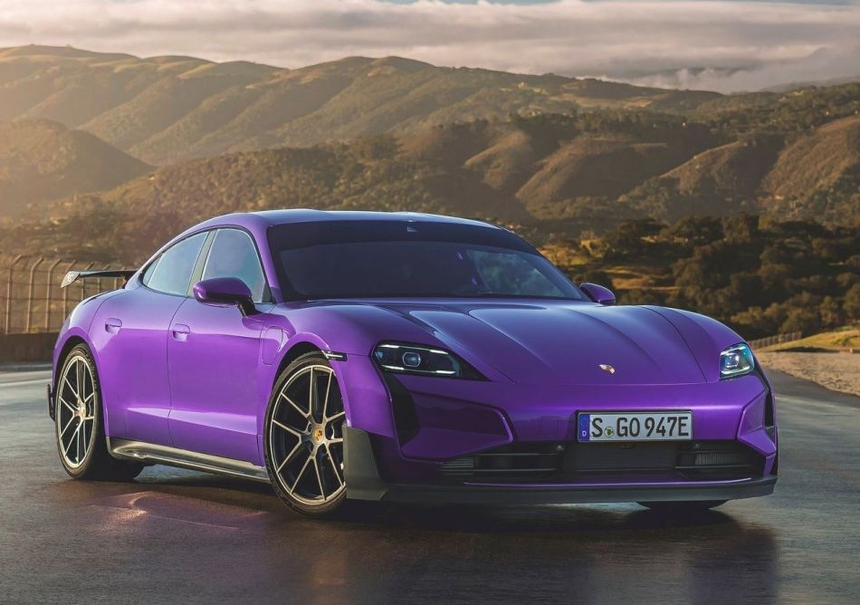 Обновленный Porsche Taycan 2024: быстрый, дальнобойный и еще более совершенный