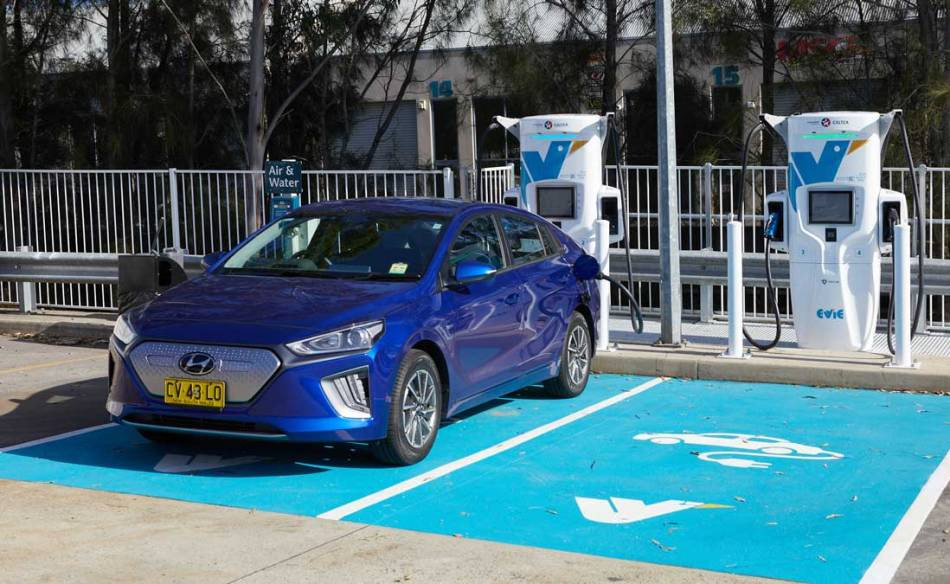 Летняя жара – враг электромобиля? Разбираемся, как жара влияет на запас хода