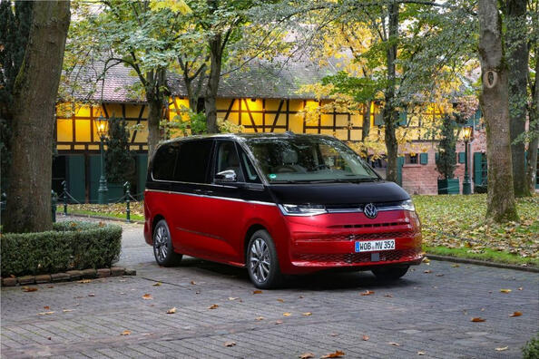 Volkswagen Multivan T7: возвращение легенды в новом виде