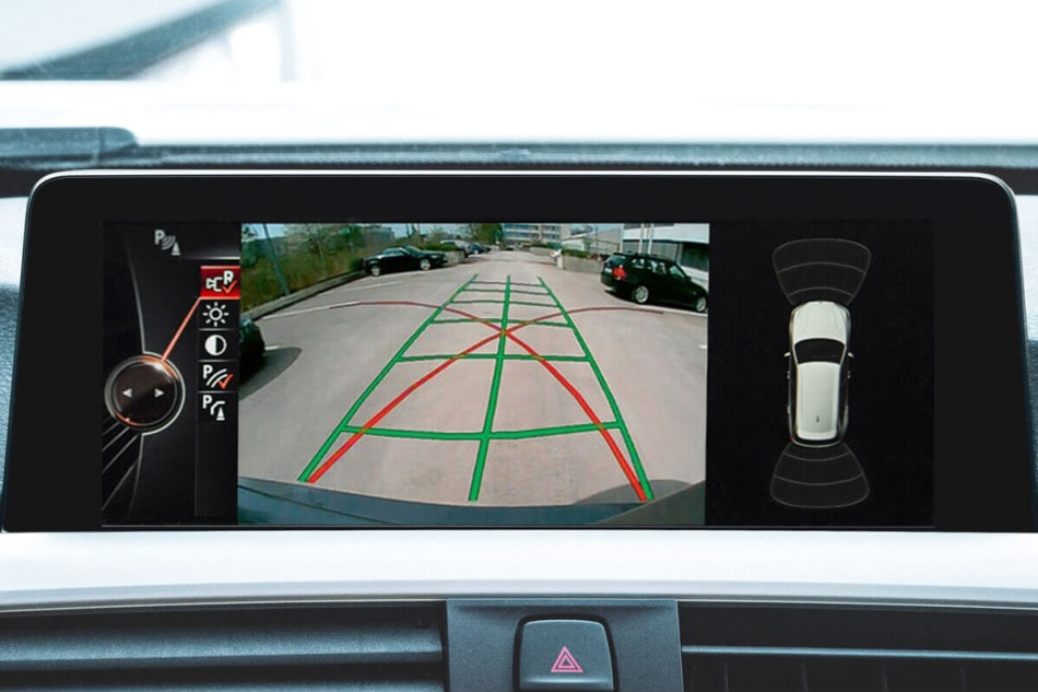 Выбираем камеру заднего вида для автомобиля