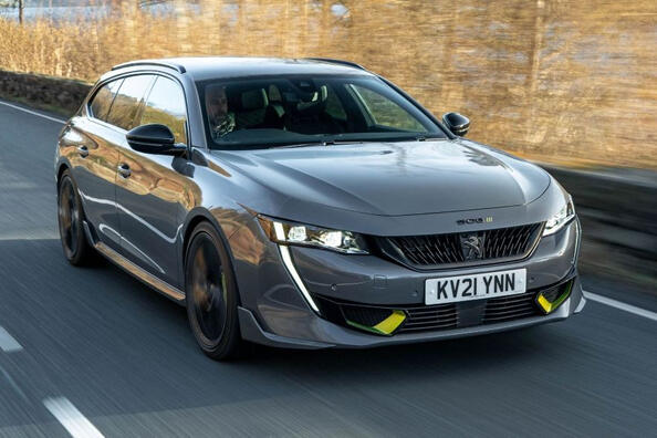 Обзор 360-сильного гибридного универсала Peugeot 508 SW PSE фото 4