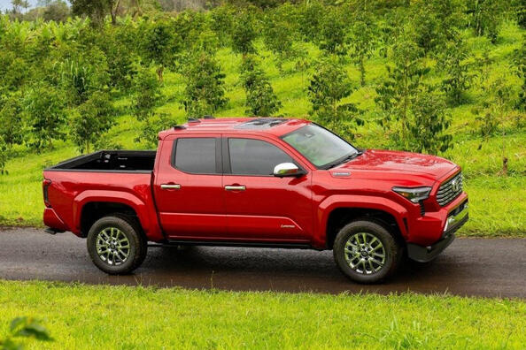 Обзор Toyota Tacoma Double Cab 2023: легендарный пикап в четвертом поколении фото 2