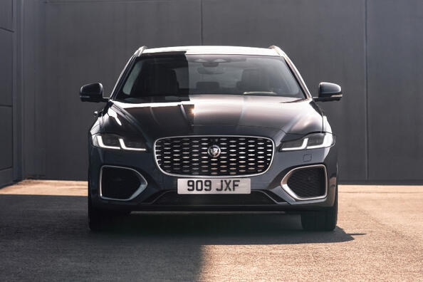 Обзор Jaguar XF Sportbrake: британский универсал после обновления фото 2