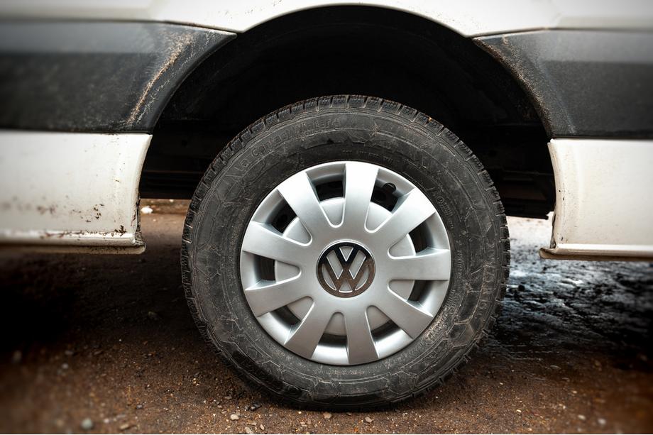 Volkswagen Crafter 2006-2016 гг. Серые колпаки ABS (1-штампованные, комплект 4 шт) Image