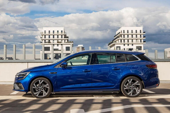 Renault Megane Estate: обновленный универсал для активной жизни фото 4