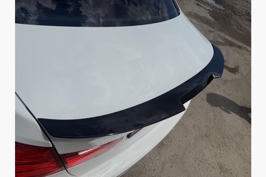 BMW 3 серия F30/F31 2012-2019 гг. Спойлер M4-Style (для F30/F80, грунтованный под покраску) Image