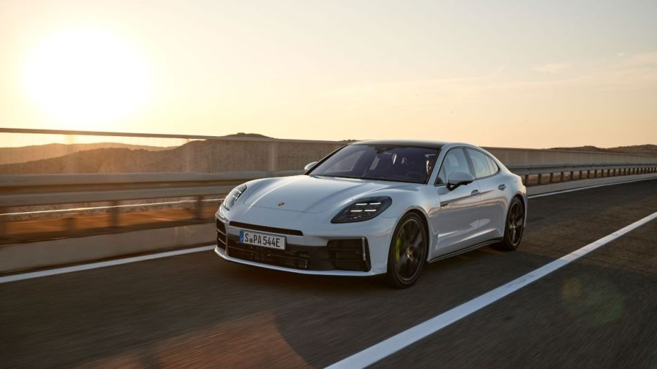 Porsche Panamera 2024: эволюция спортивного авто