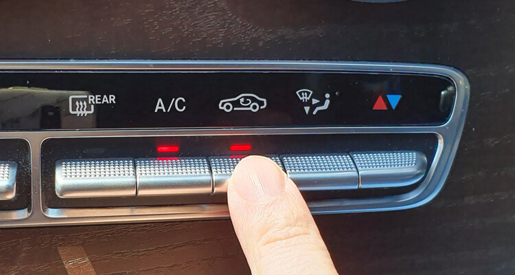 Рециркуляция воздуха в салоне автомобиля: что это?