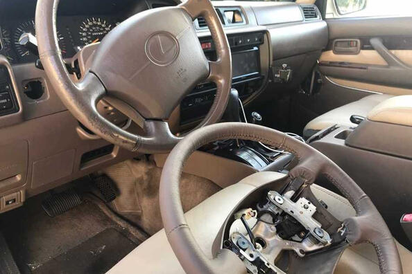 Можно ли заменить руль в автомобиле?