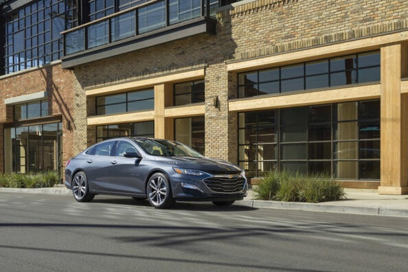 Chevrolet Malibu: седан для повседневной жизни