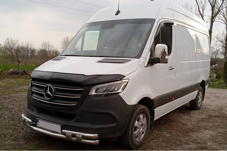 Mercedes Sprinter W907/W910 2018- гг. Передняя нижняя защита Shark Image
