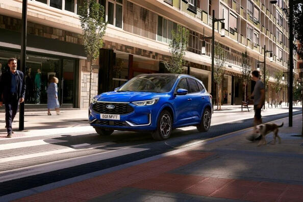 Ford Kuga 2024: обновленный кроссовер с новыми возможностями