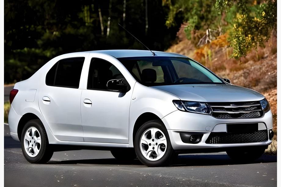 Dacia Logan II 2013-2022 гг. Накладки на Зеркала BMW-Style (2 шт) Фото 1