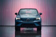 408-сильный электрический кроссовер Volvo C40