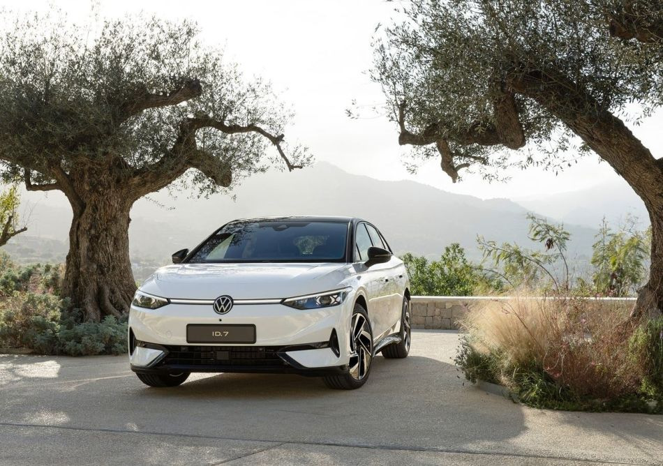 Volkswagen ID.7: новый электрический седан
