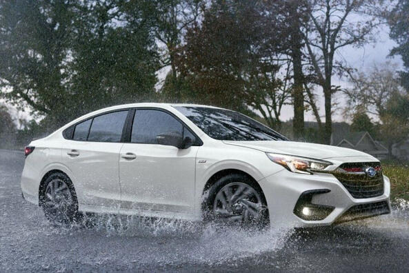 Subaru Legacy 2022: обзор обновленного седана VII поколения фото 2