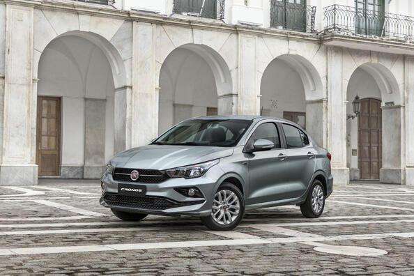 Обзор седана Fiat Cronos